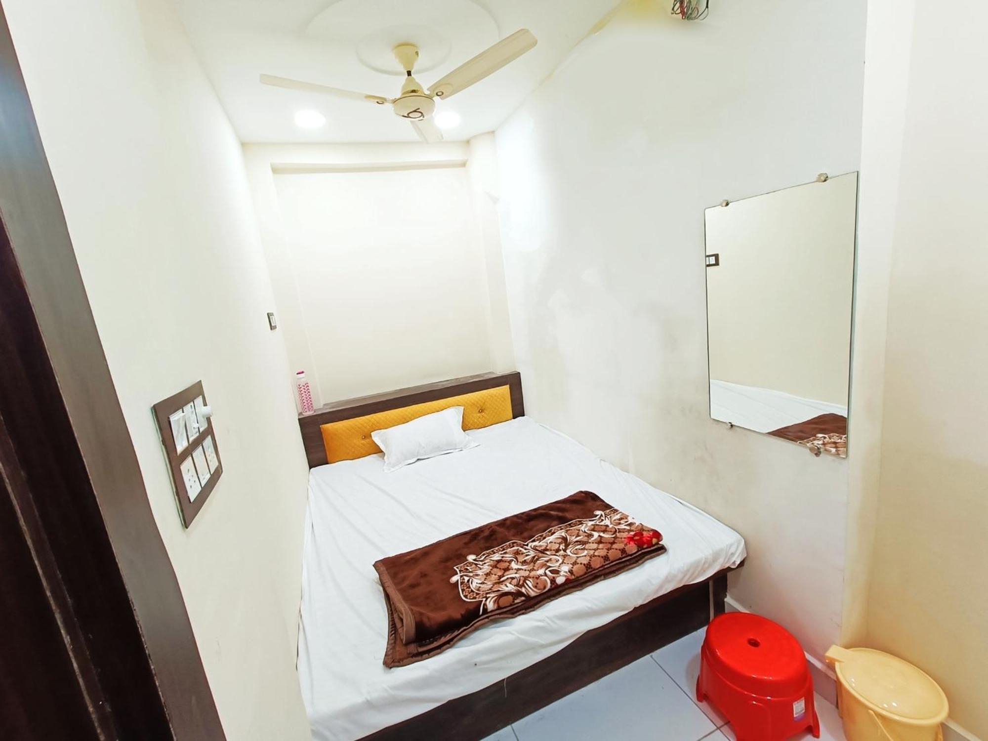 Hotel Shipra Inn Ujjain Esterno foto
