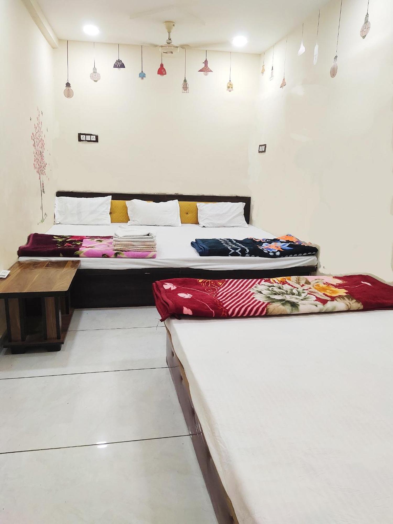 Hotel Shipra Inn Ujjain Esterno foto